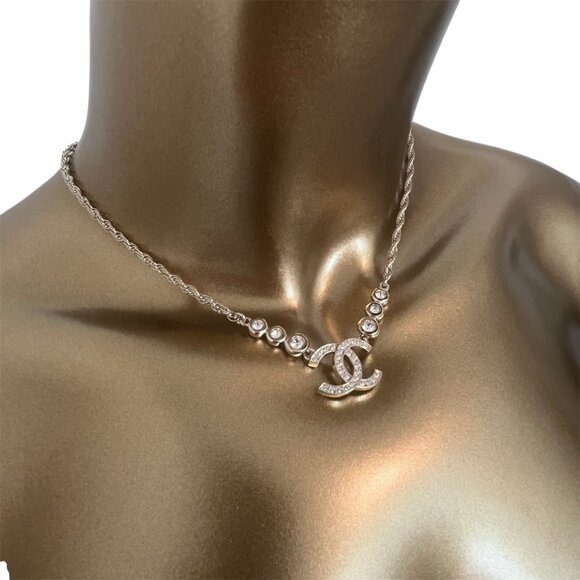 Authentic Chanel CC Logo Strass Crystal Necklace 25S - Picture 3 of 5